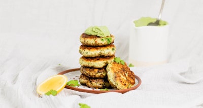 8 Keto-Fish-Cakes-With-Avocado-Lemon-Dipping-Sauce Keto lunch recipes for work